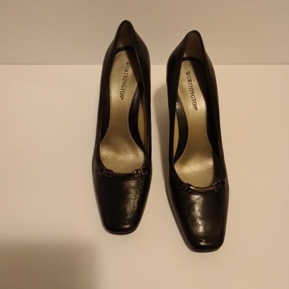 Black High Heeled Pumps - Picture 1 of 2